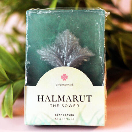 Top: Pink Pomelo, Tangerine, Lychee Heart: Cinnamon Bark, Moroccan Rose, Raspberry Base: Vanilla Sugar, Pink Suede, Tonka, Sandalwood Top: Pink Pomelo, Tangerine, Lychee Heart: Cinnamon Bark, Moroccan Rose, Raspberry Base: Vanilla Sugar, Pink Suede, Tonka, Sandalwood