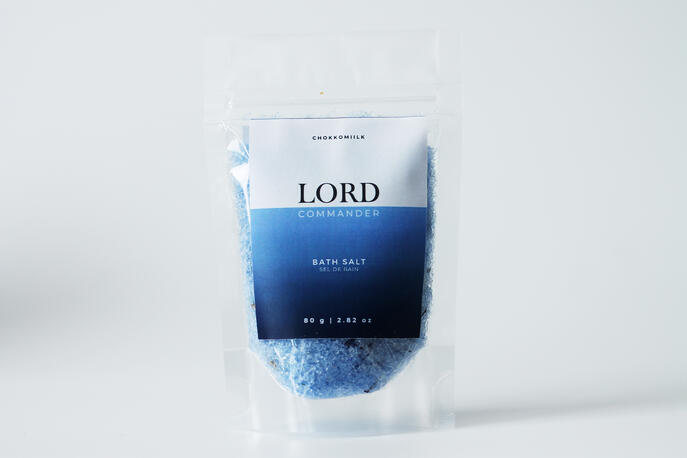 Top Notes: Light Citrus Heart: Rose, Violet, Clove, Sandalwood Base Notes: Moss, Cedar, Amber Top Notes: Light Citrus Heart: Rose, Violet, Clove, Sandalwood Base Notes: Moss, Cedar, Amber